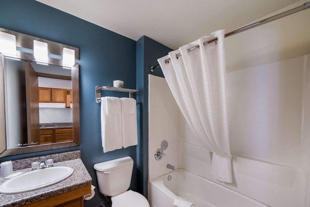 WoodSpring Suites Fort Worth Fossil Creek - photo 24