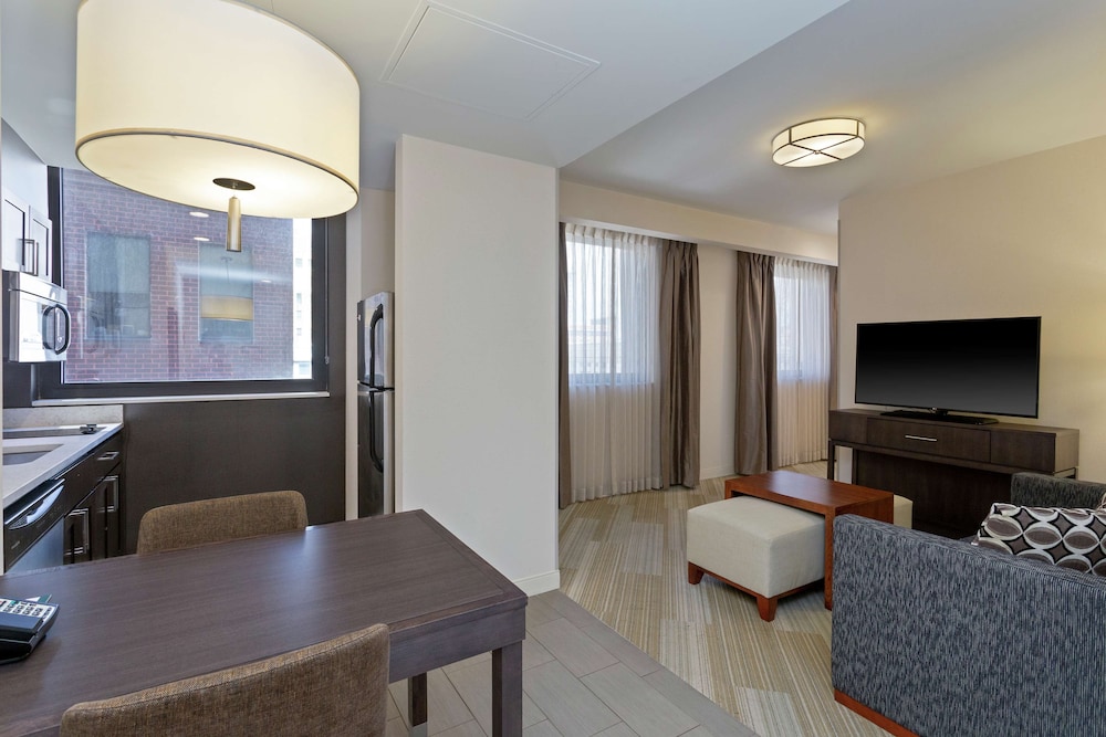 Homewood Suites by Hilton Richmond Downtown - photo 18