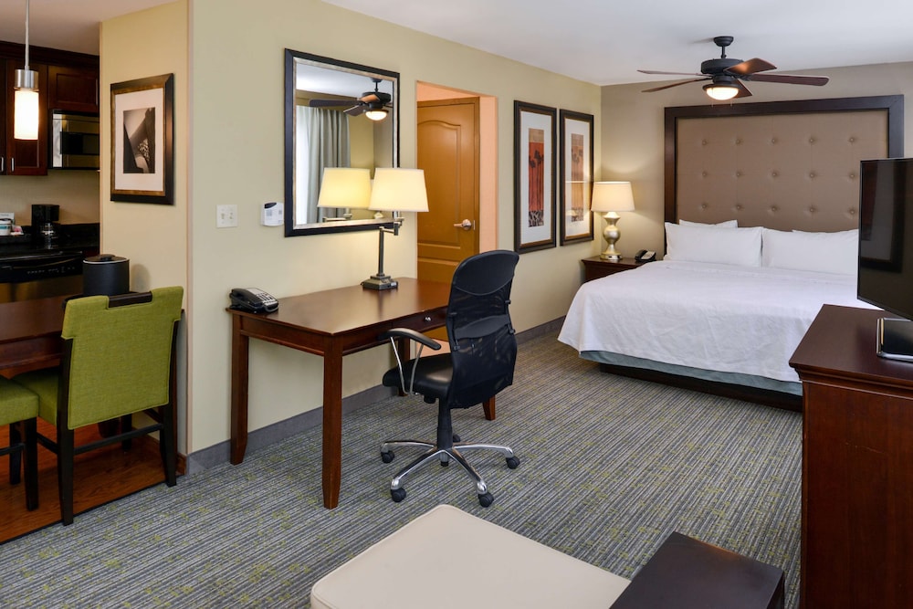 Homewood Suites by Hilton Fresno - photo 23