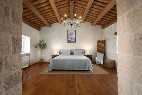Villa Paladnjaki breakfast included — 4-Star Luxury Hotel in Zminj, Croatia