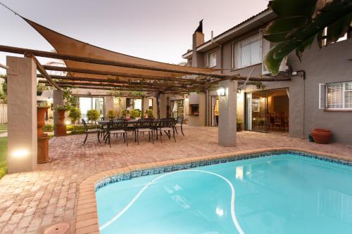 Argyll B&B — 4-Star Luxury Hotel in Oudtshoorn, South Africa