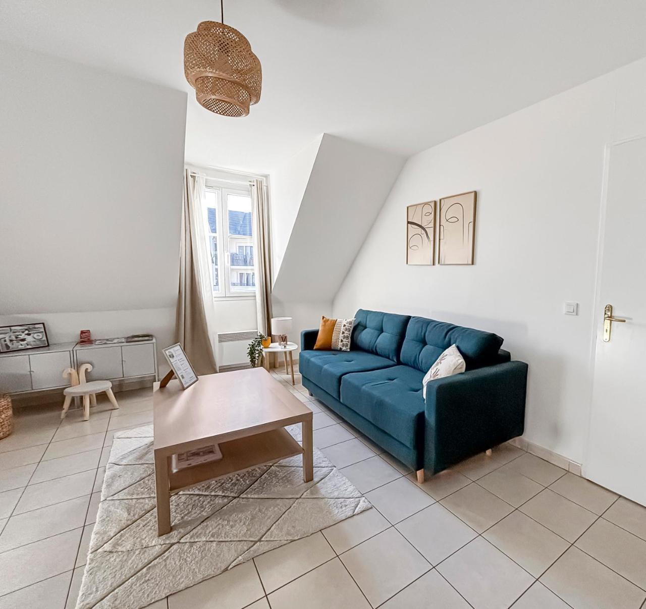 Fairyhome 8 Min Disney Paris & Parking Prive — hotel in Magny-Le-Hongre