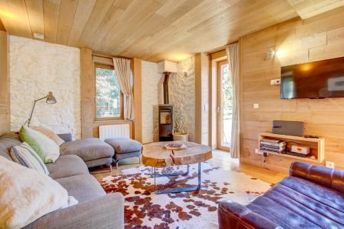 Auberge 1 — 4-Star Luxury Hotel in Morzine, France