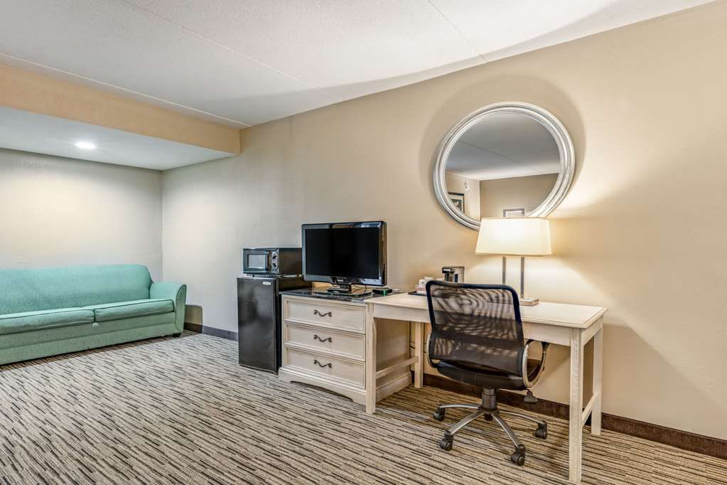 Rodeway Inn & Suites Tupelo - photo 23