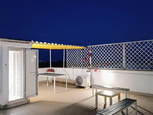 Attico di Design vista mare — 4-Star Luxury Hotel in Santa Marinella, Italy