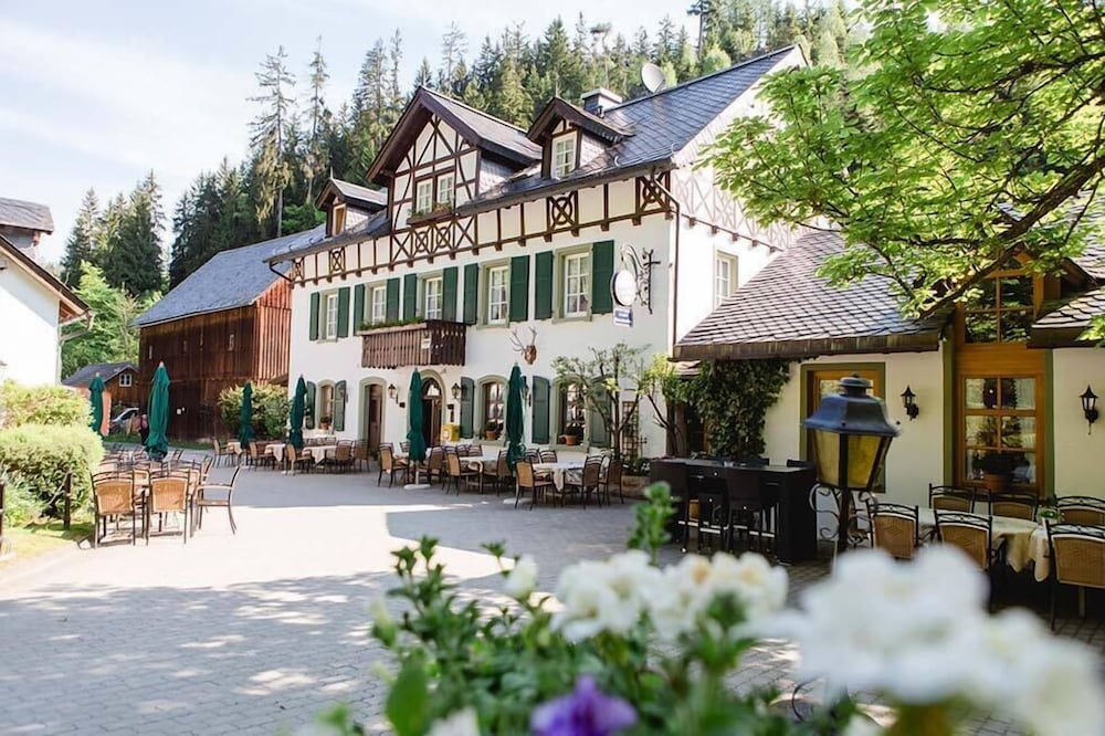 Gasthof Bischofsmühle — hotel in Helmbrechts