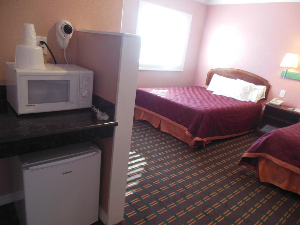 Sealamp Inn - photo 34