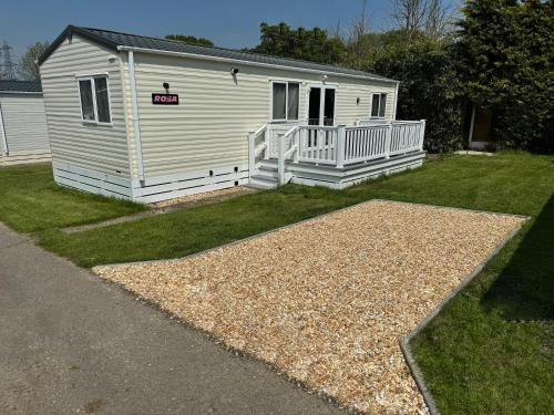 Rosa Bournemouth Holiday Home — 4-Star Luxury Hotel in Wimborne Minster, United Kingdom