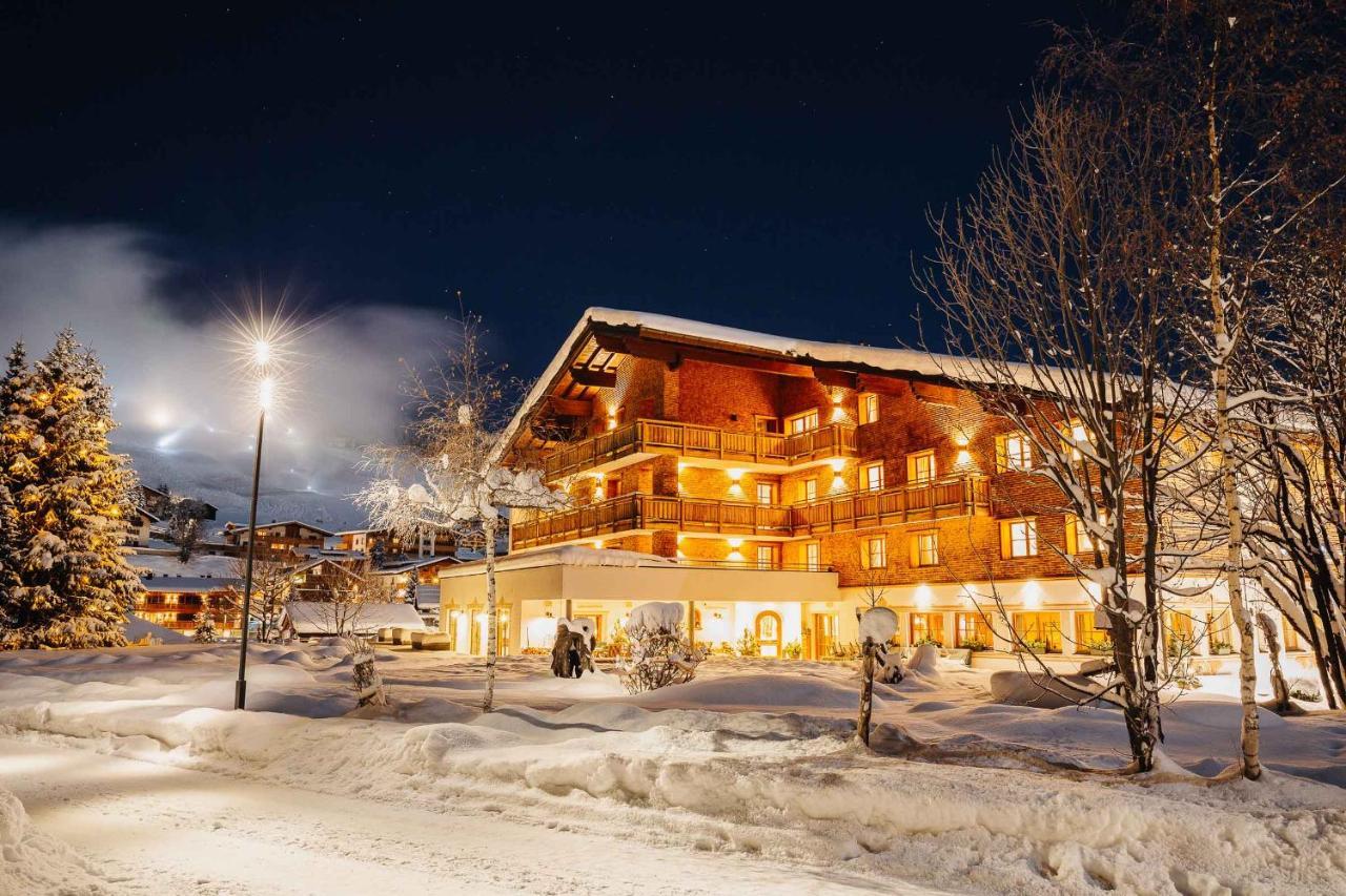 Hotel Aurora - carbon neutral hotel in Lech