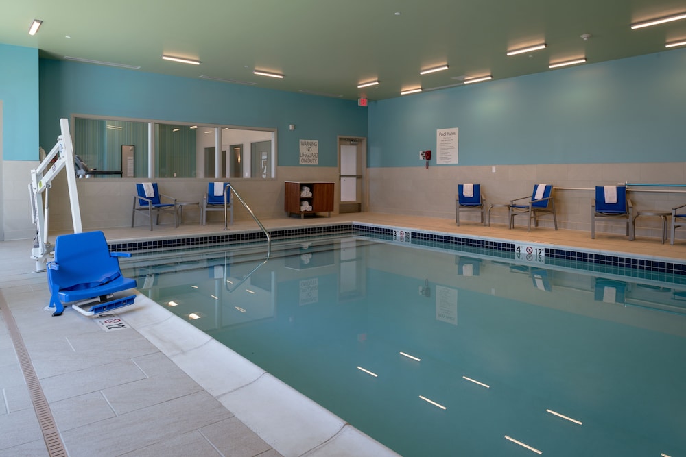 Holiday Inn Express & Suites Tulsa Downtown by IHG - photo 13