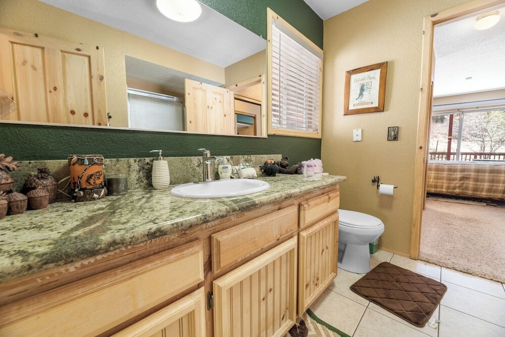 Amazing Cabin Close To Ski Resort and Village - photo 18
