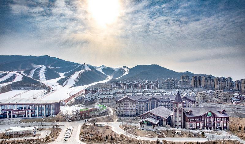 Holiday Inn Resort Zhangjiakou Chongli in Zhangjiakou, People's Republic of China