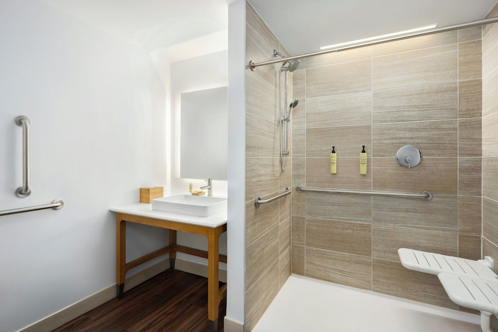Element Savannah Midtown - photo 25