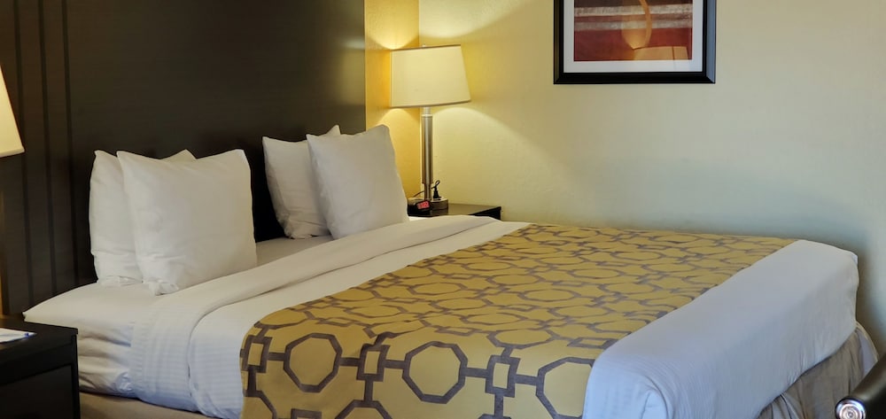 Baymont by Wyndham Goodlettsville Nashville - photo 10
