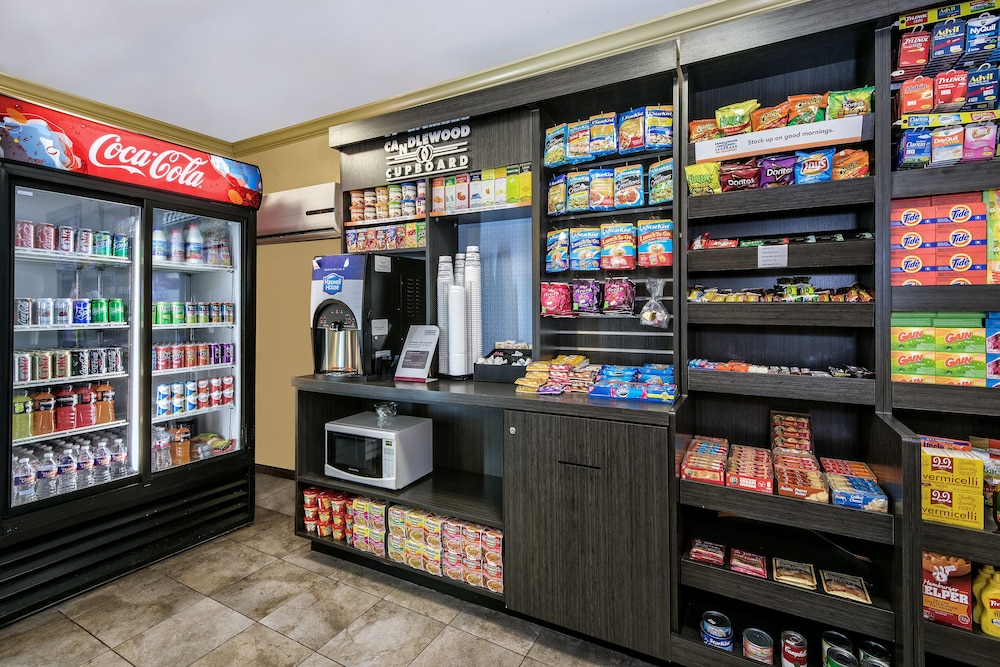 Candlewood Suites Galveston by IHG - photo 25