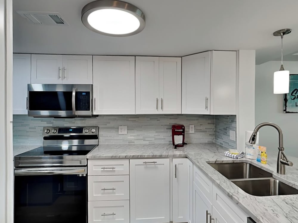 Gulf Tower #12C by Southern Vacation Rentals - photo 7