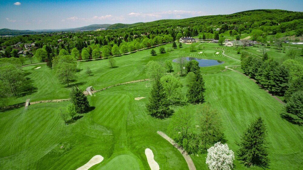 Frosty Valley Resort - photo 12