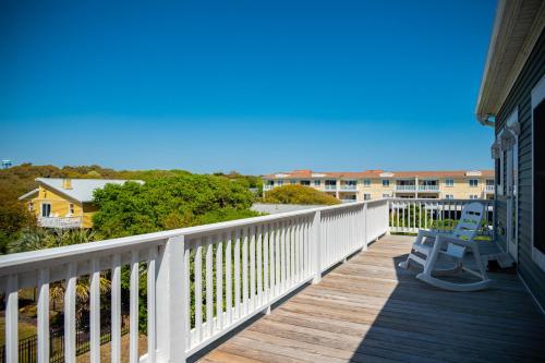 Pier Walker by Oak Island Accommodations - photo 43