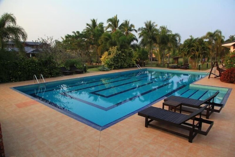 The Ricefields Hotel - last minute hotel in Chiang Yuen