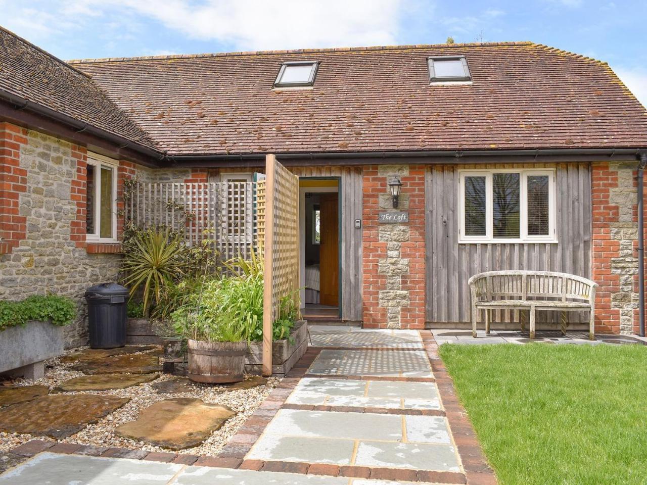 The Loft - carbon neutral hotel in Sherborne