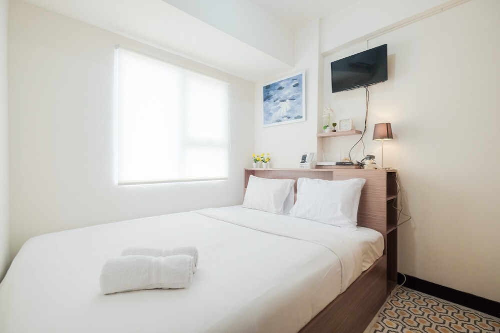 Spacious and Comfortable 2BR Cinere Resort Apartment - carbon neutral hotel in Depok