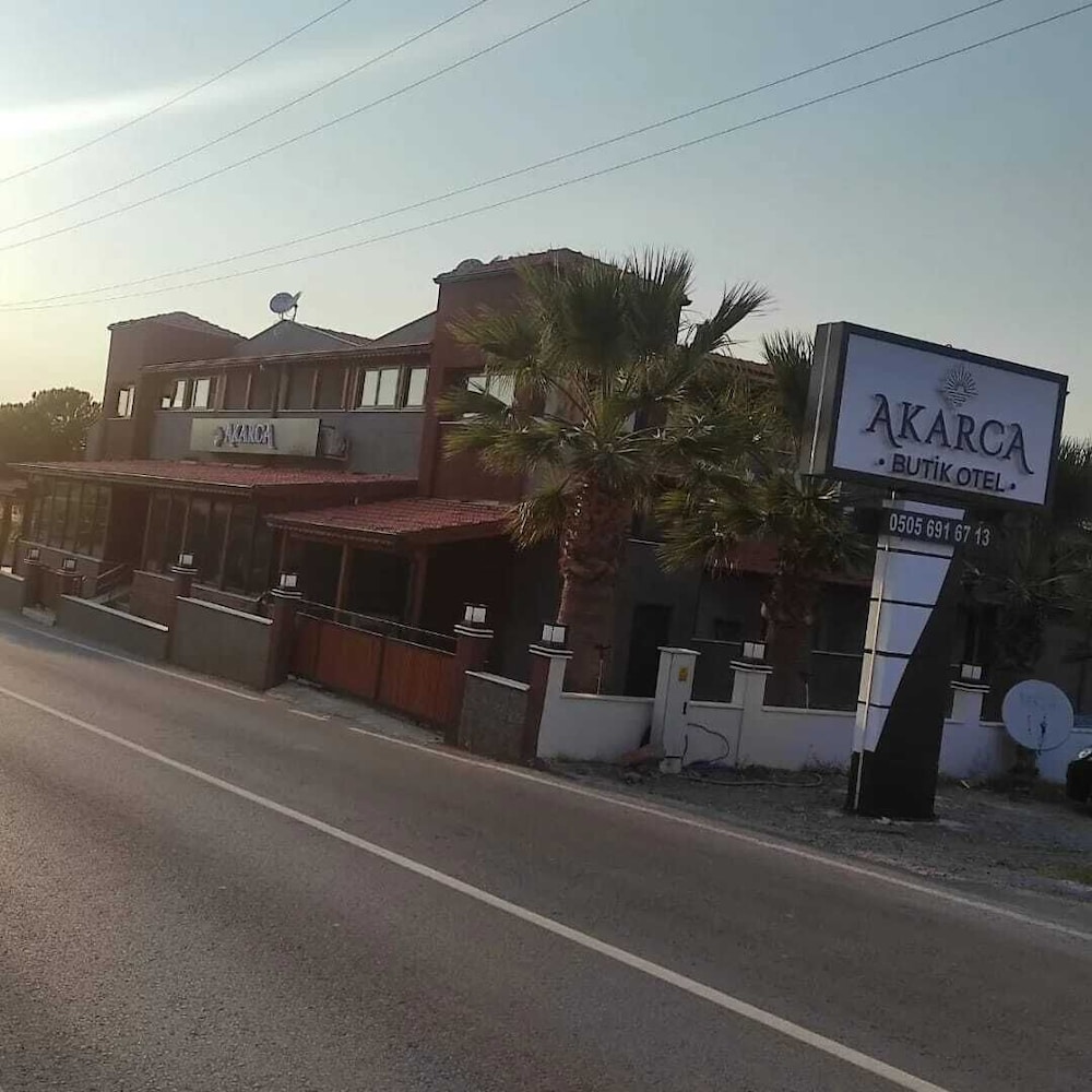 Akarca Butik Otel — Seferihisar