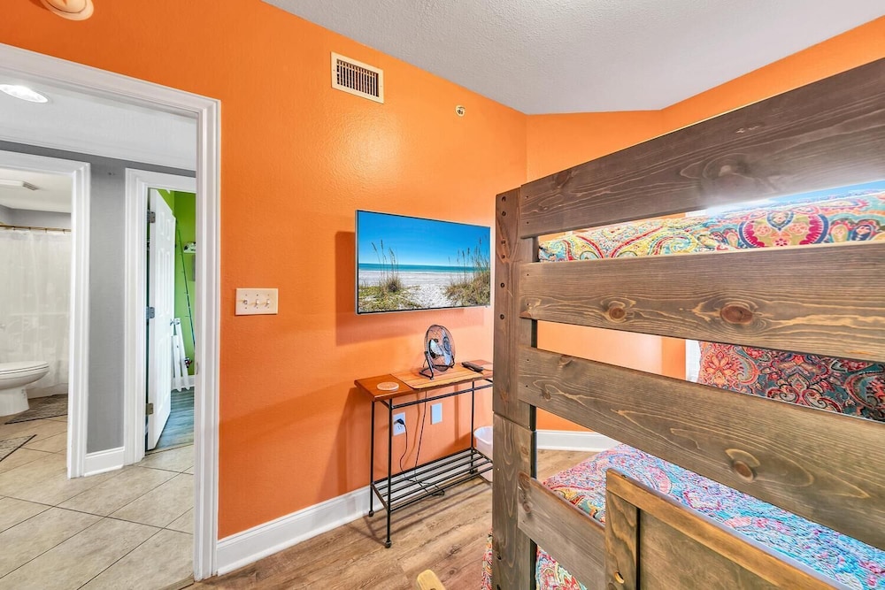 Majestic Beach Towers 2 404 - photo 11
