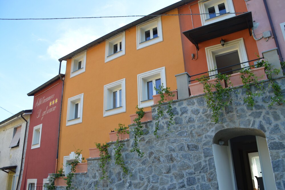 Il Gelsomino — hotel in Carrodano