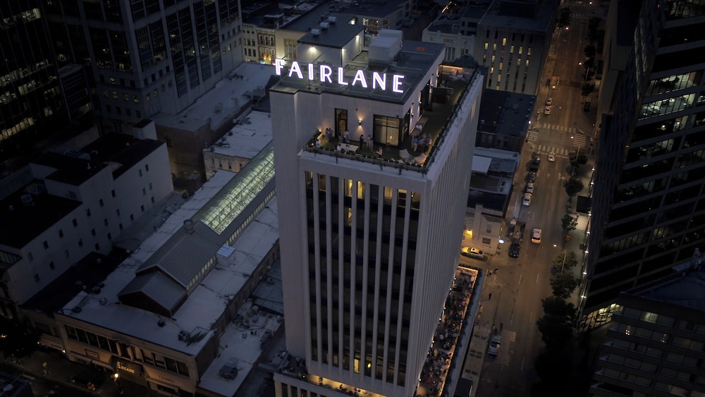 Fairlane Hotel - photo 58