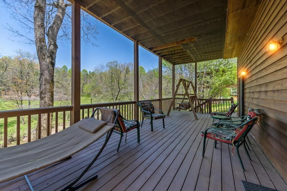 Riverside Retreat - photo 23