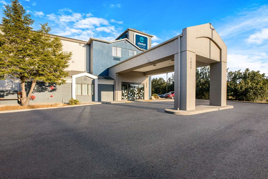 Clarion Pointe Sevierville Pigeon Forge - photo 5