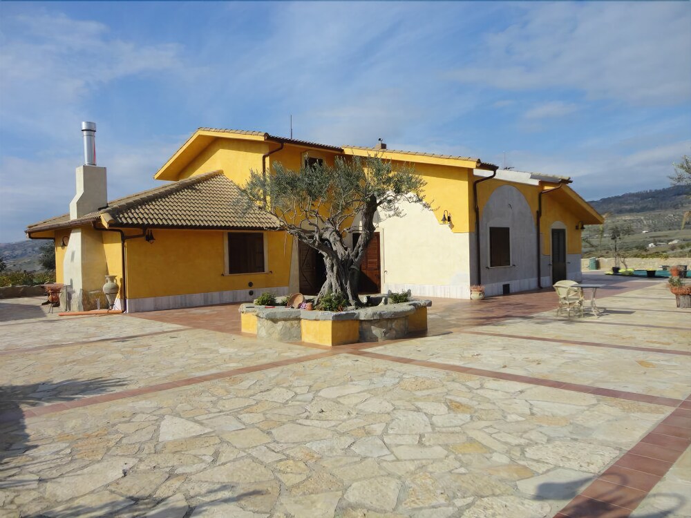 Agriturismo Tenuta San Giovanni Casale Leto Santangelo Muxaro 5640088 — Sant Angelo Muxaro