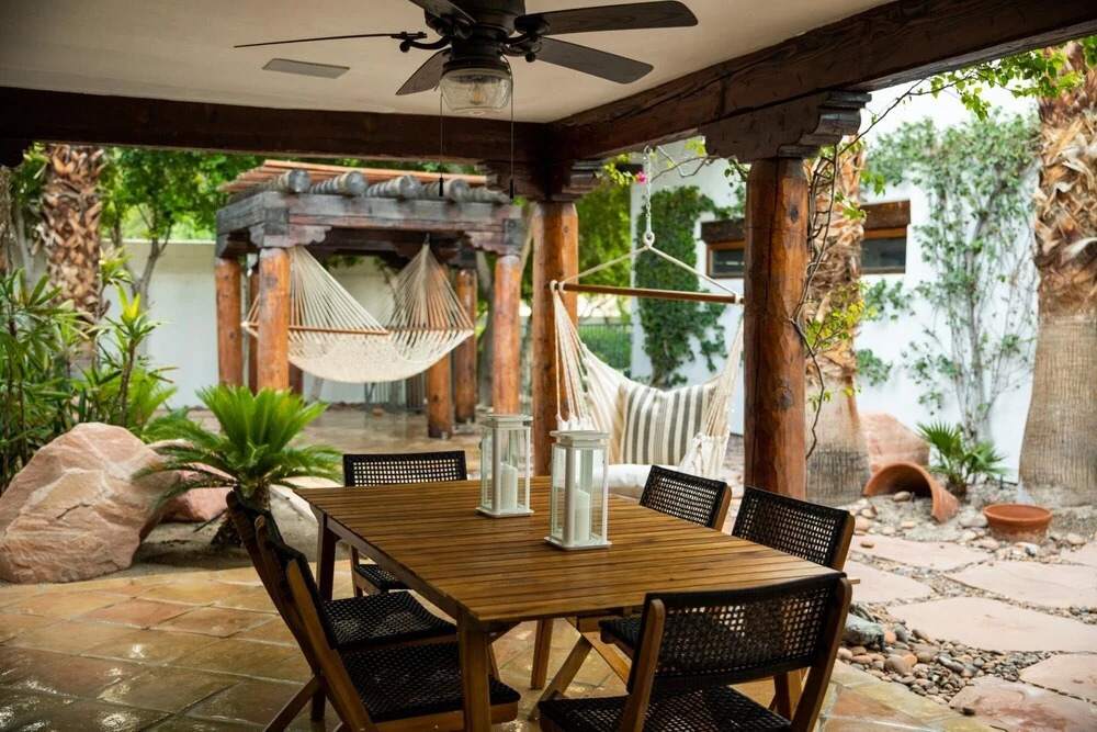 8 Br Spanish Resort Style W Gorgeous Pool & Fire Pit 8 Bedroom Home - photo 14