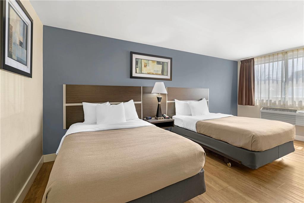 Quality Inn Niagara Falls Blvd - photo 18
