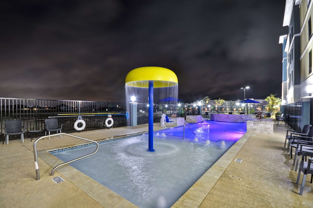 Homewood Suites By Hilton New Braunfels - photo 17