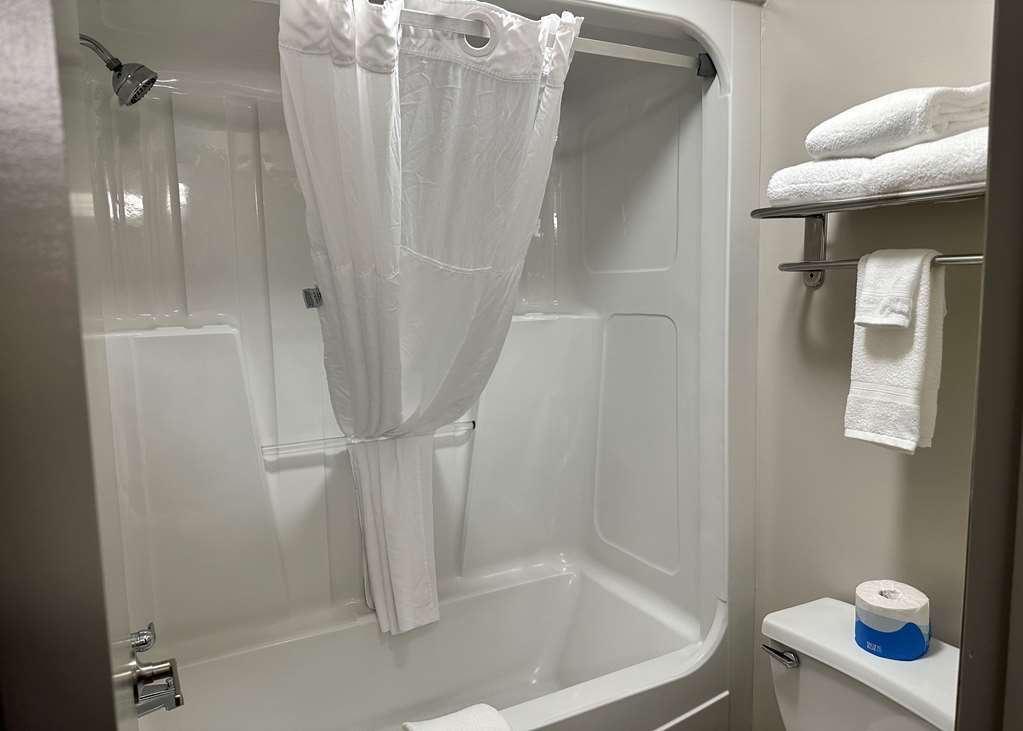 Days Inn by Wyndham Valdosta I 75 - photo 28