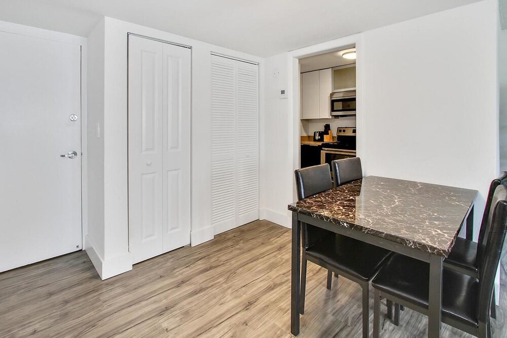 Bohemian 1BR in Coconut Grove by Sonder - photo 9