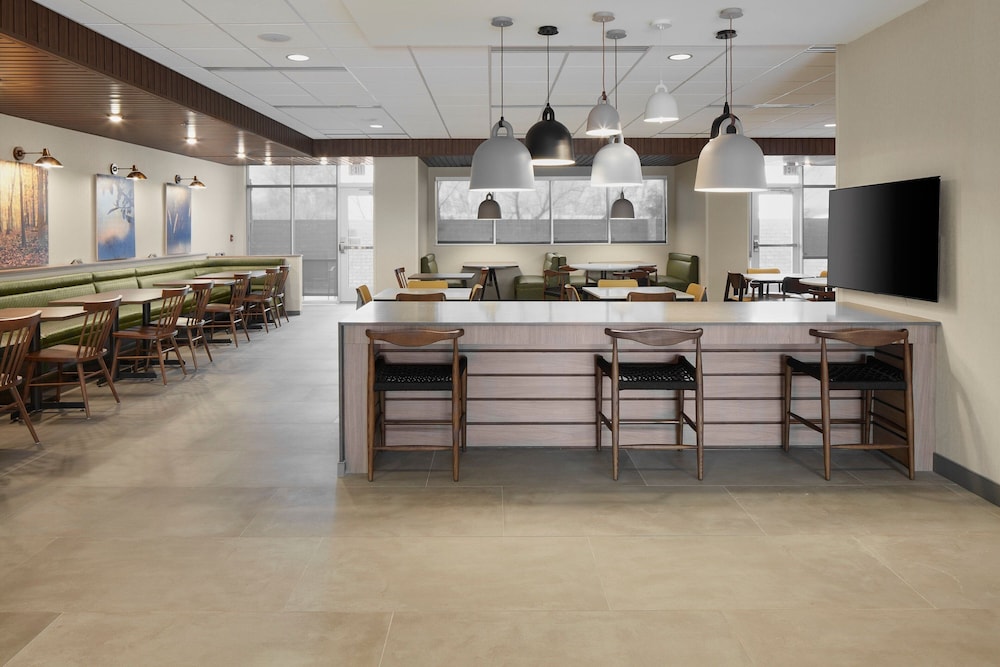 Fairfield Inn & Suites by Marriott Stony Creek - photo 17