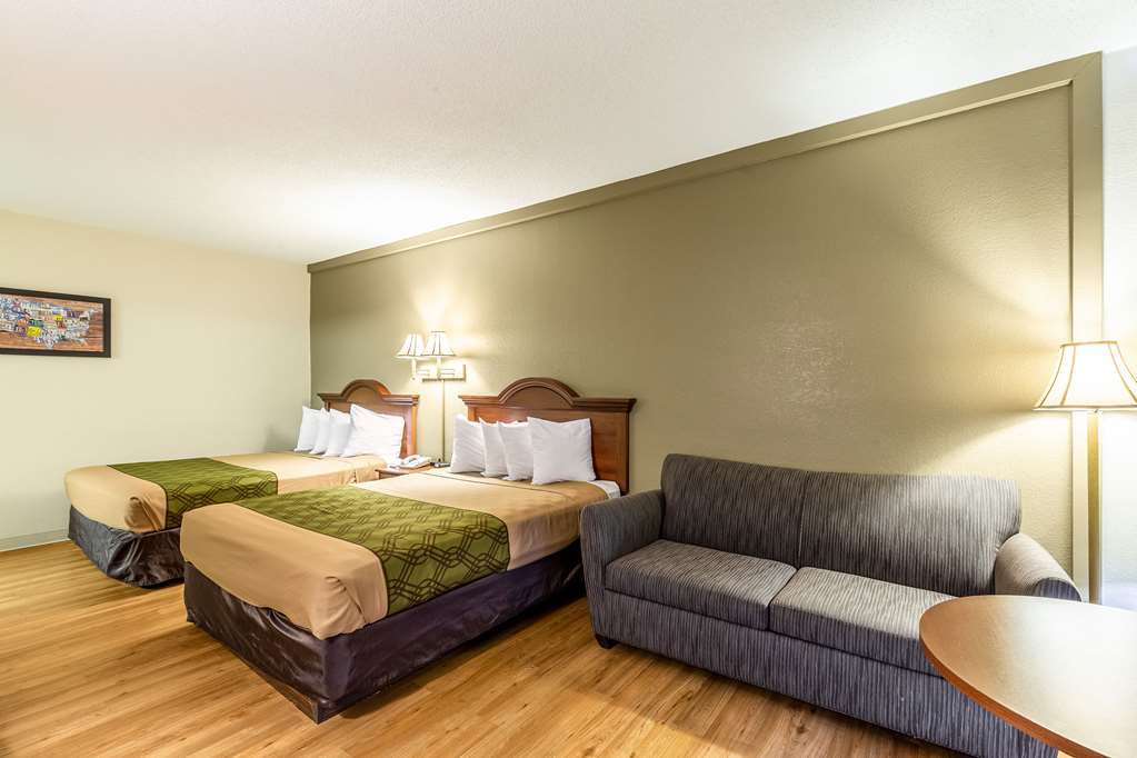 Econo Lodge Lake City North - photo 22
