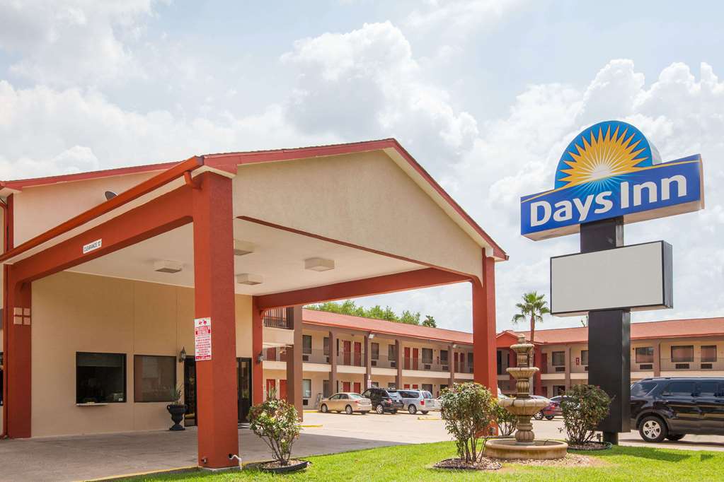 Days Inn by Wyndham Houston Galleria TX