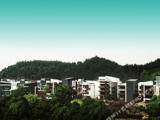 Jiangxi Tianmu Lushan Hot Spring Resort Area in Luyang, People's Republic of China