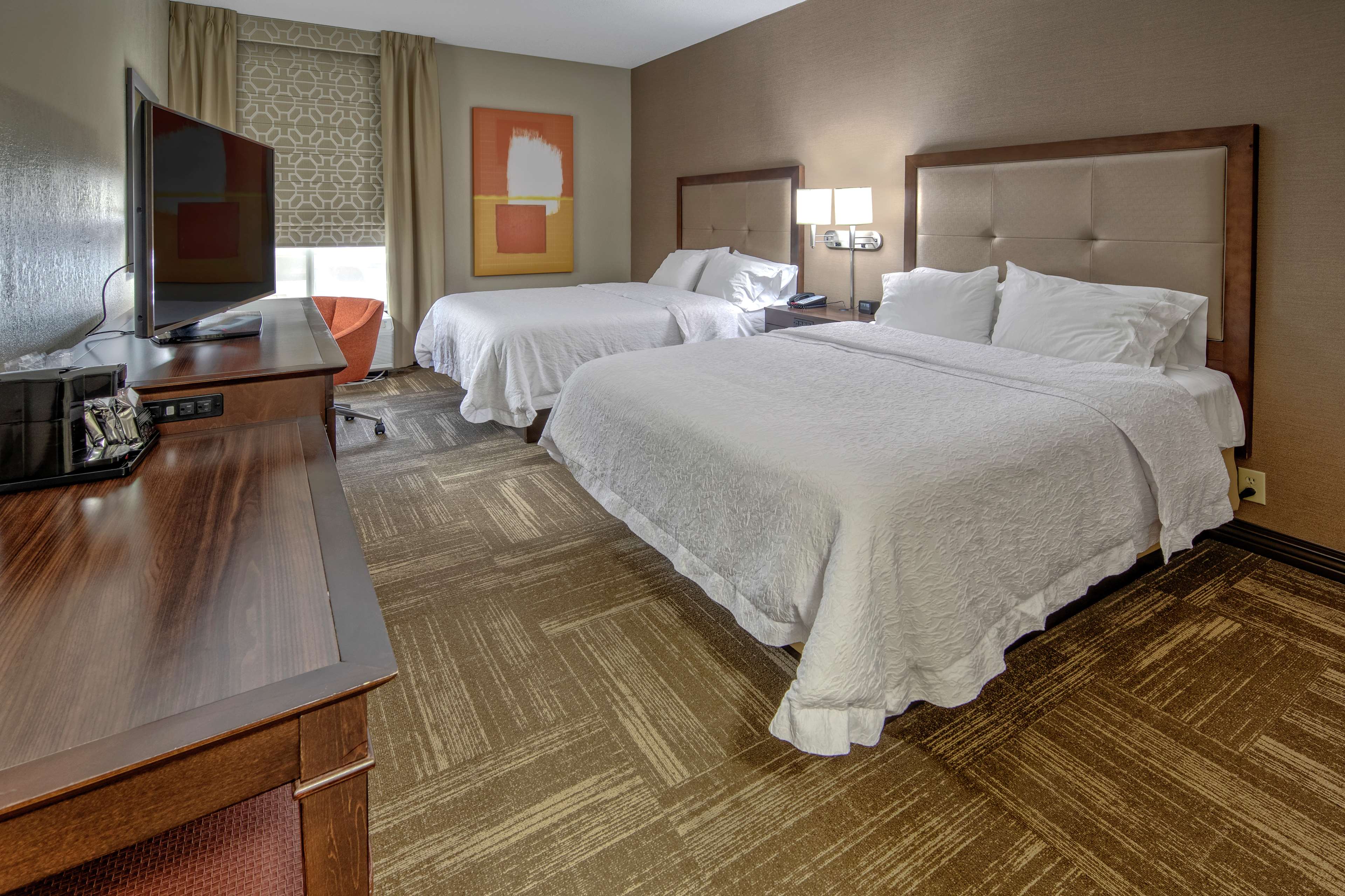Hampton Inn Corinth - photo 13