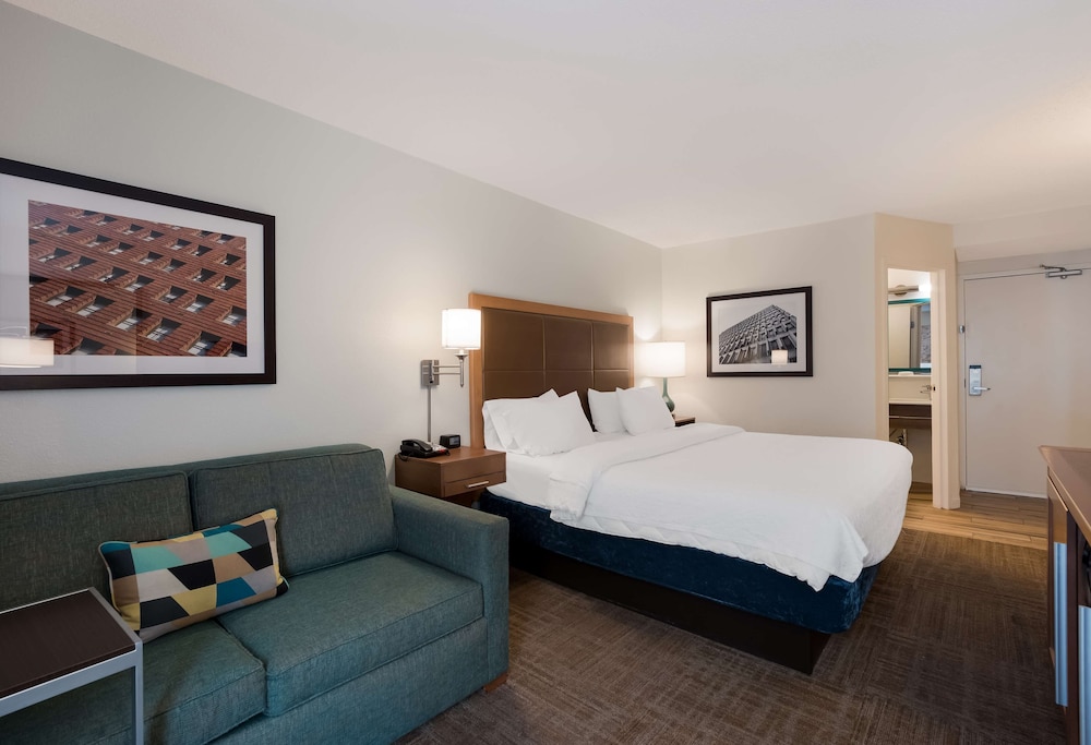 Hampton Inn Columbia I 26 Airport - photo 23