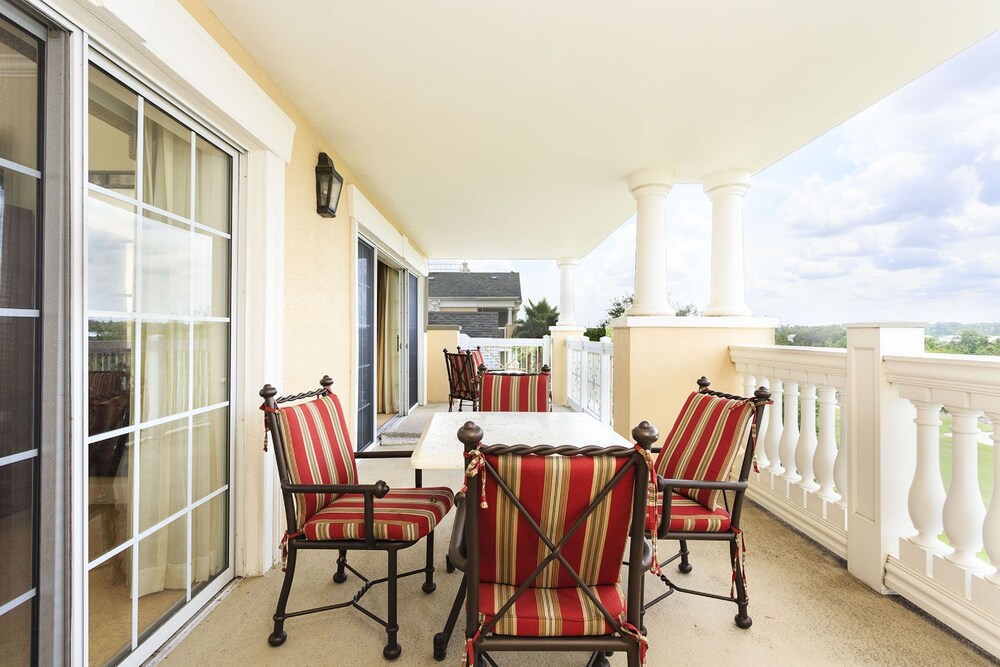 Reunion Resort by Intteli Fun Rentals - photo 52