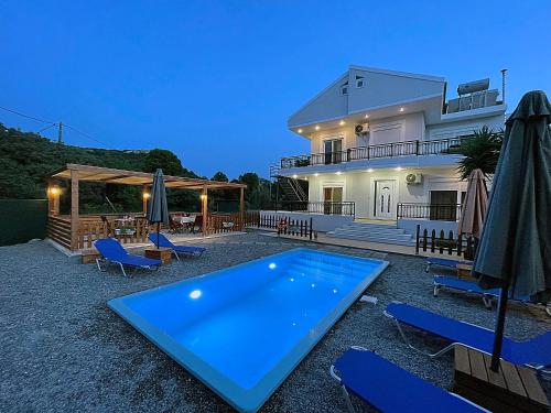 Filippos Green Villa — 4-Star Luxury Hotel in Ialysos, Greece