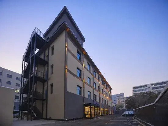 Modern Hotel in Urumqi, People's Republic of China