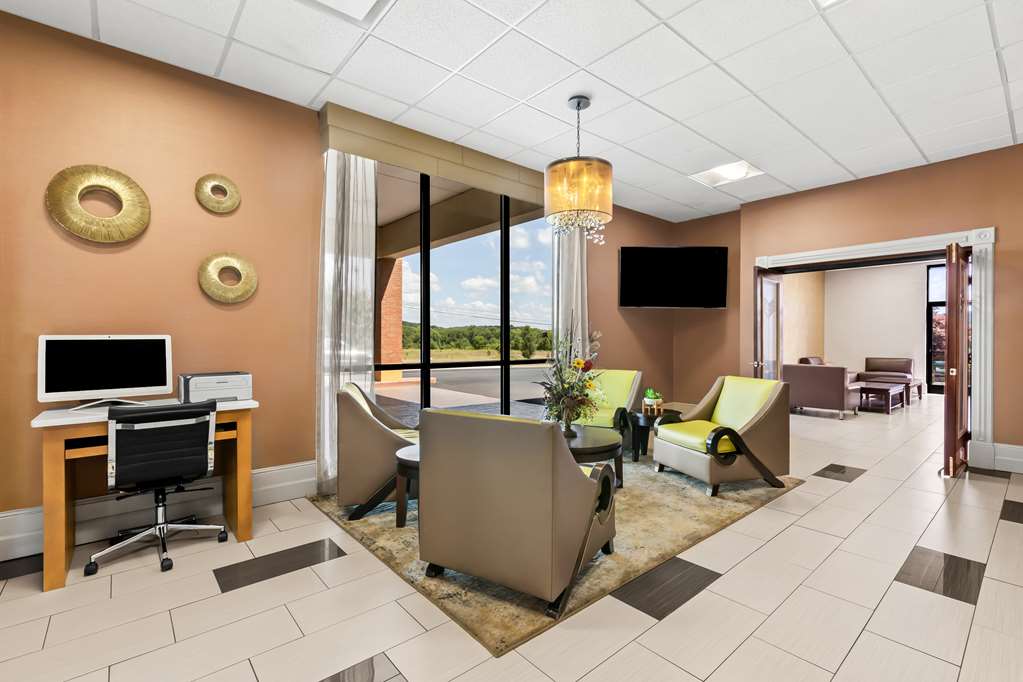 Best Western Fayetteville Inn - photo 5