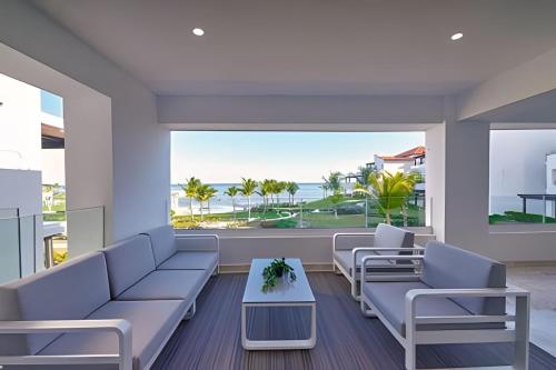 Punta Palmera ocean views 1bed apartment Cap Cana — 4-Star Luxury Hotel in Punta Cana, Dominican Republic