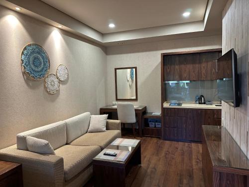 Seaside Apartment with a Private Garden