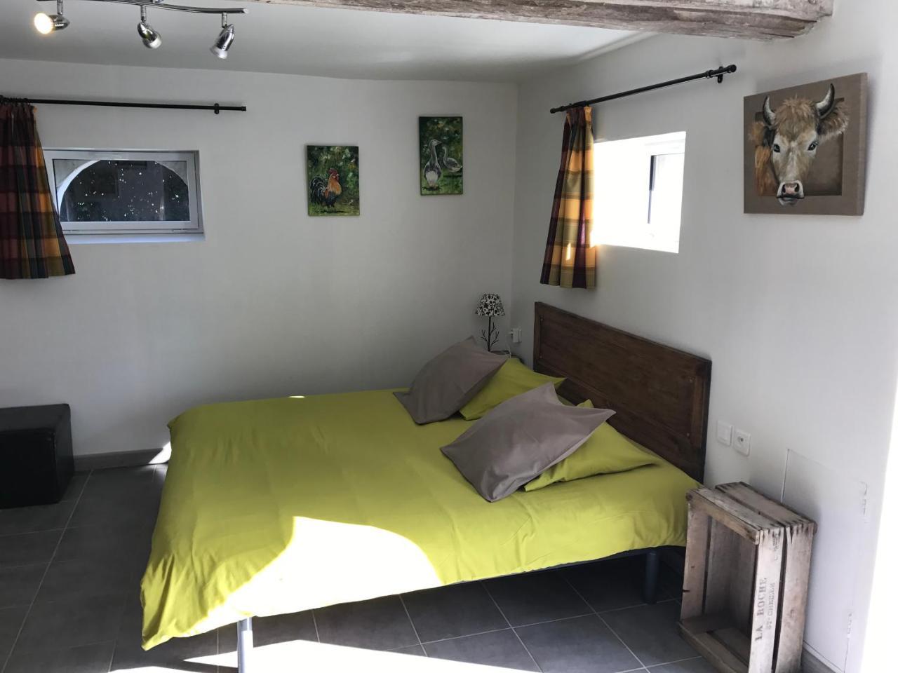 La Petite Ferme - carbon neutral hotel in Maze